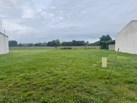 terrain 587 m² montpellier-de-médillan