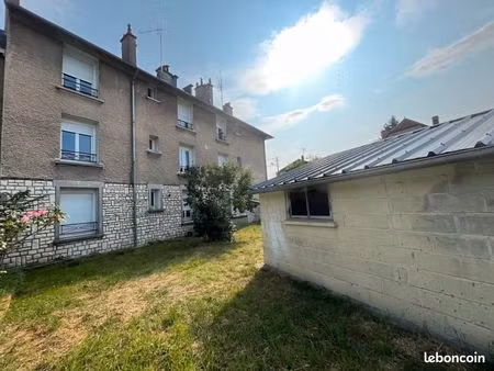 immeuble 720 m² vierzon