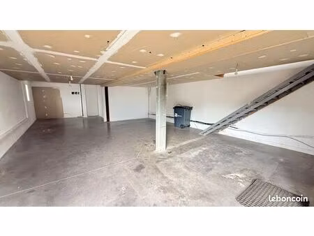 local 135 m² portes les valence