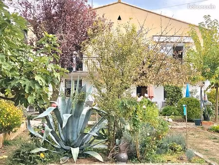 maison 6 pièces 140 m²