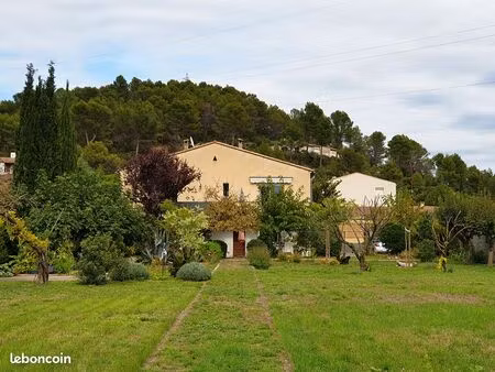 maison 6 pièces 160 m²