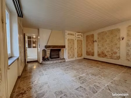 maison 2 pièces 89 m²