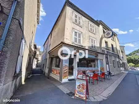 immeuble 8 pièces 245 m²