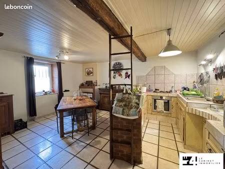 maison 6 pièces 173 m²