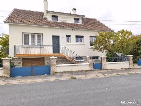 maison 7 pièces 138 m²