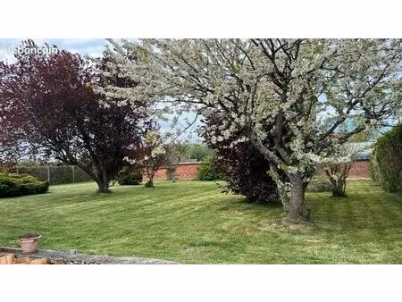 terrain à bâtir environ 500m2