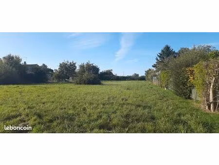 terrain 1462 m² chassors