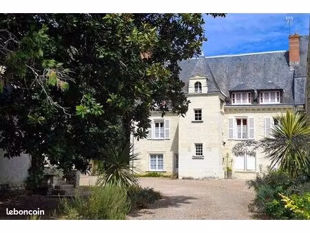 manoir 26 pièces 555 m²