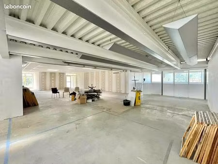 bureaux 400 m² montauroux