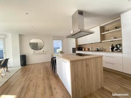 appartement 4 pièces 80 m²