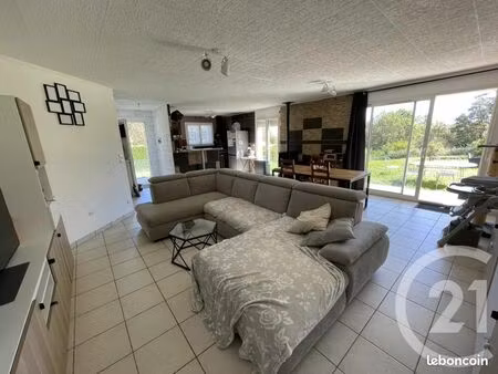 maison 5 pièces 102 m²