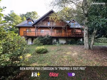 maison 7 pièces 280 m²