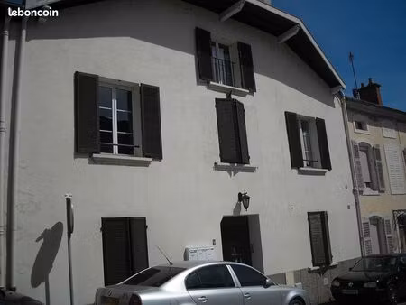 appartement 1 pièce 45 m²