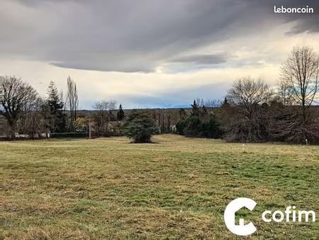 terrain 1150 m² thèze
