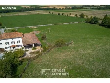 propriété 7 pièces 160 m²