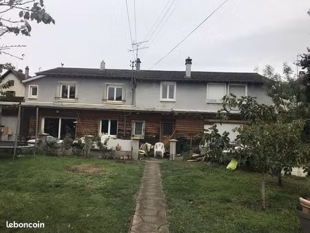 propriété 6 pièces 112 m²