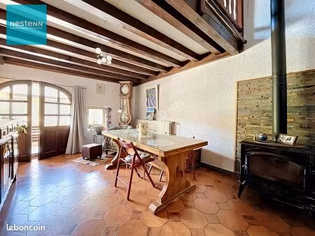 maison de village 5 pièces 291 m²