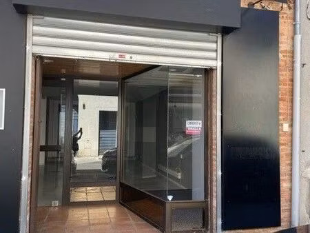 local commercial 69 m²