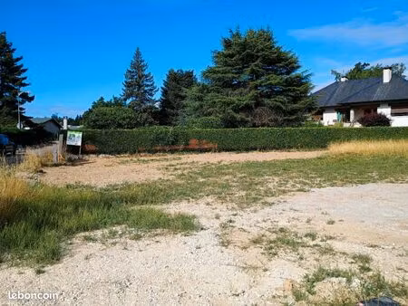 terrain 607 m² annecy