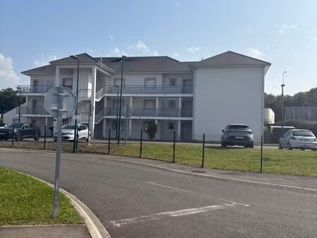 à vendre t3 dans petite résidence à artiguelouve proche du golf avec locataire en place id