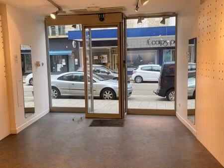 local commercial centre-ville