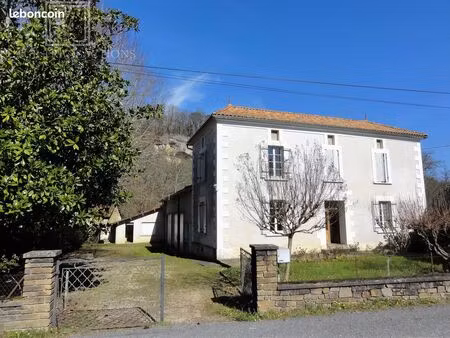 maison 8 pièces 167 m²