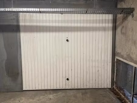 garage/box 12 m² saint jean de braye