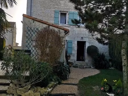 maison 7 pièces 160 m²