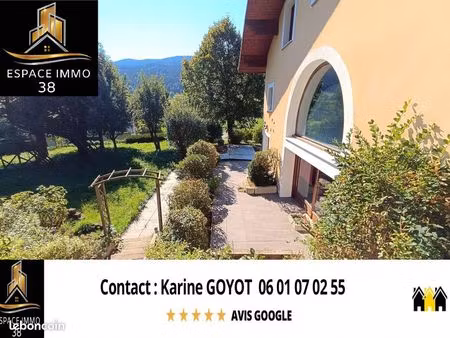 maison 14 pièces 271 m²