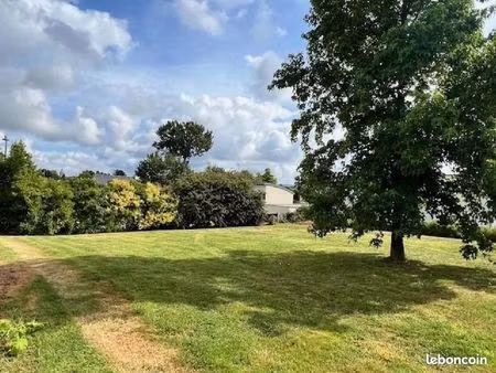 terrain 736 m² domloup