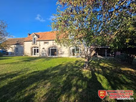 maison 6 pièces 200 m²