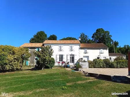 maison 6 pièces 153 m²