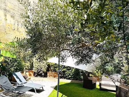 maison de ville 195 m²- pierre - jardin – local commercial