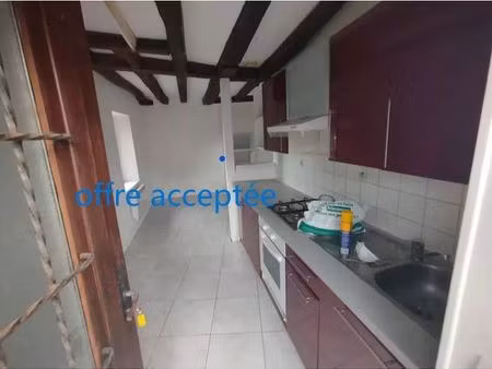 immeuble 5 pièces 245 m²