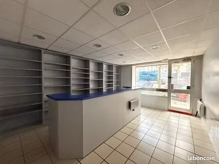 local commercial 80 m²