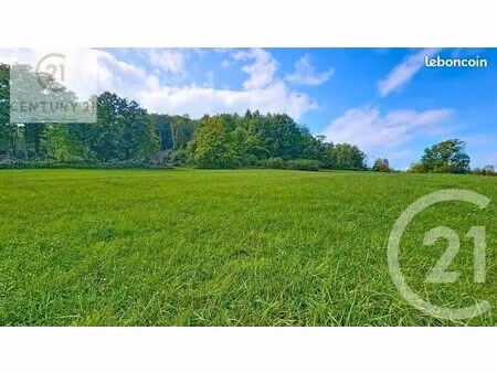 terrain 1 772 m² combeaufontaine