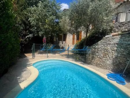 maison 11 pièces 158 m²