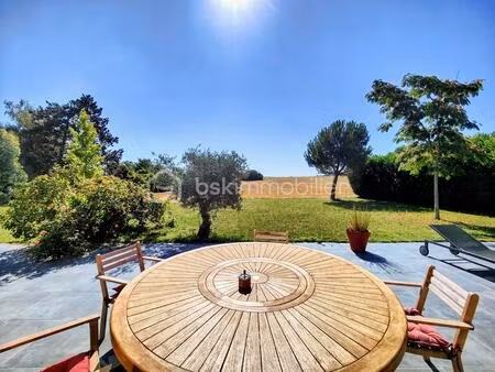 maison de 239 m² à saint-germain-de-la-grange