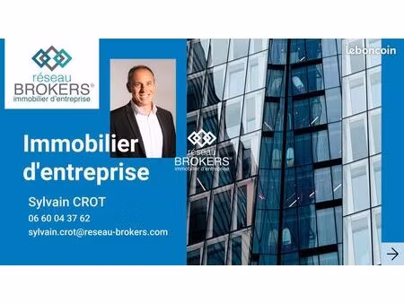 autre 300 m² les angles