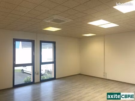 bureaux 85 m²