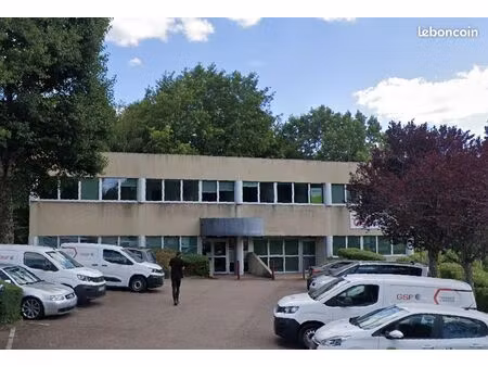 local commercial 56 m² limoges