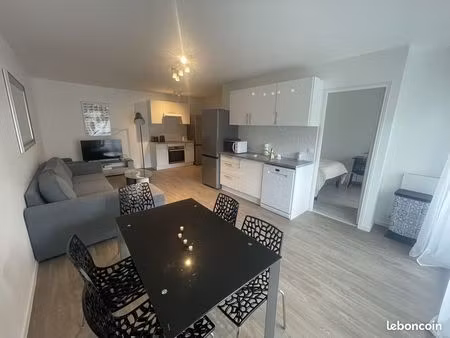 appartement 6 pièces 105 m²