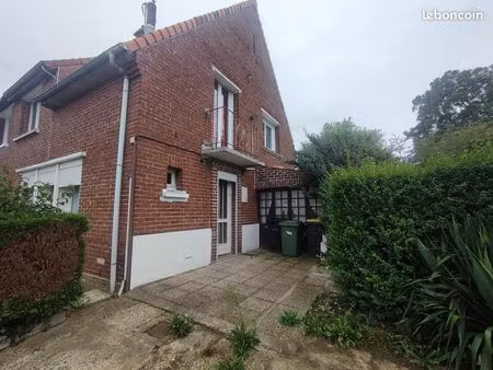 maison 5 pièces 80 m²
