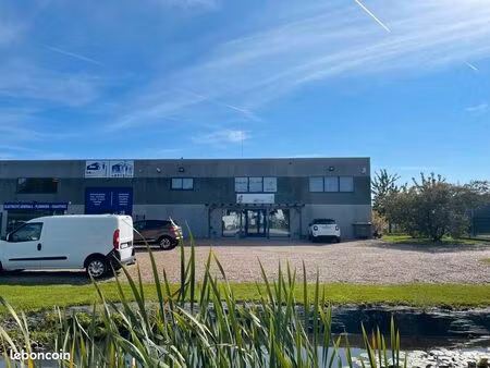 local d'activité 504 m²