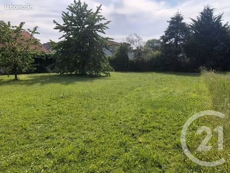 terrain 851 m² mortcerf