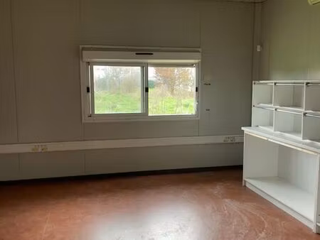 bureaux 500 m² changé