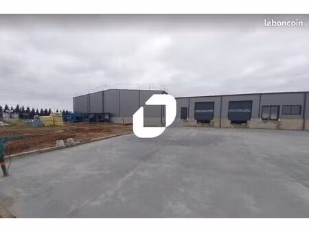 local industriel 2 000 m²