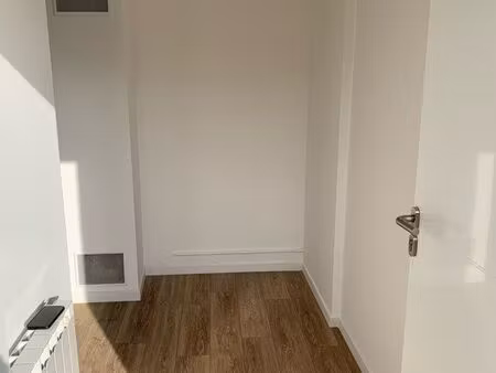 bureaux à louer st sulpice de royan