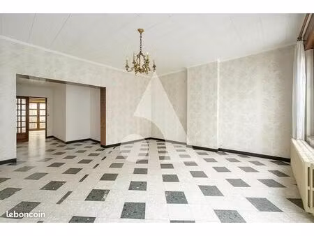 maison 5 pièces 105 m²