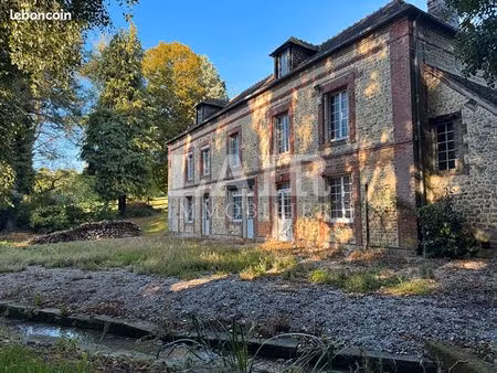 moulin 6 pièces 226 m²